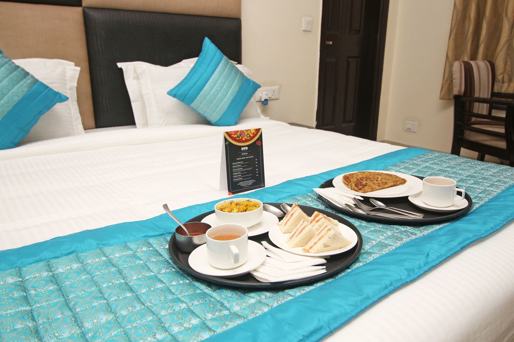 Oyo Platinum Inn Nayagaon Bagian luar foto